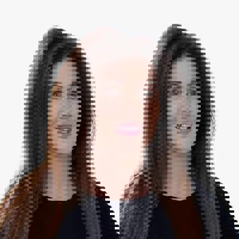 Kiri Hutton Kiri Hutton